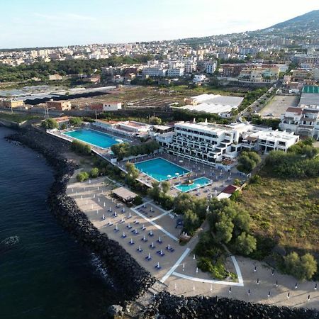 Отель Puntaquattroventi Эрколано Экстерьер фото